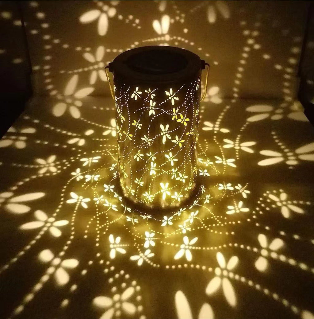 Lanterna solare da esterno da 2 pezzi, lanterna decorativa in metallo scavato con foglie dinamiche 3D, luci da giardino a LED impermeabili | Leroy Merlin